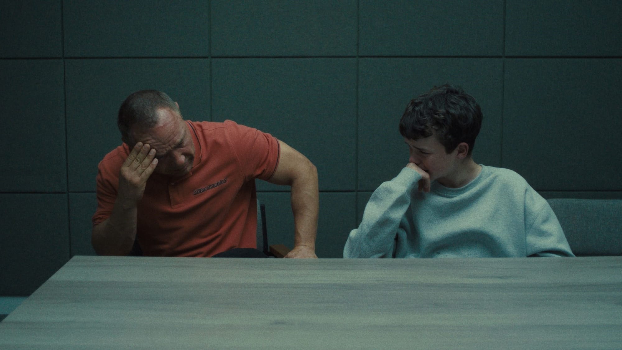 Кадр из сериала «Переходный возраст»