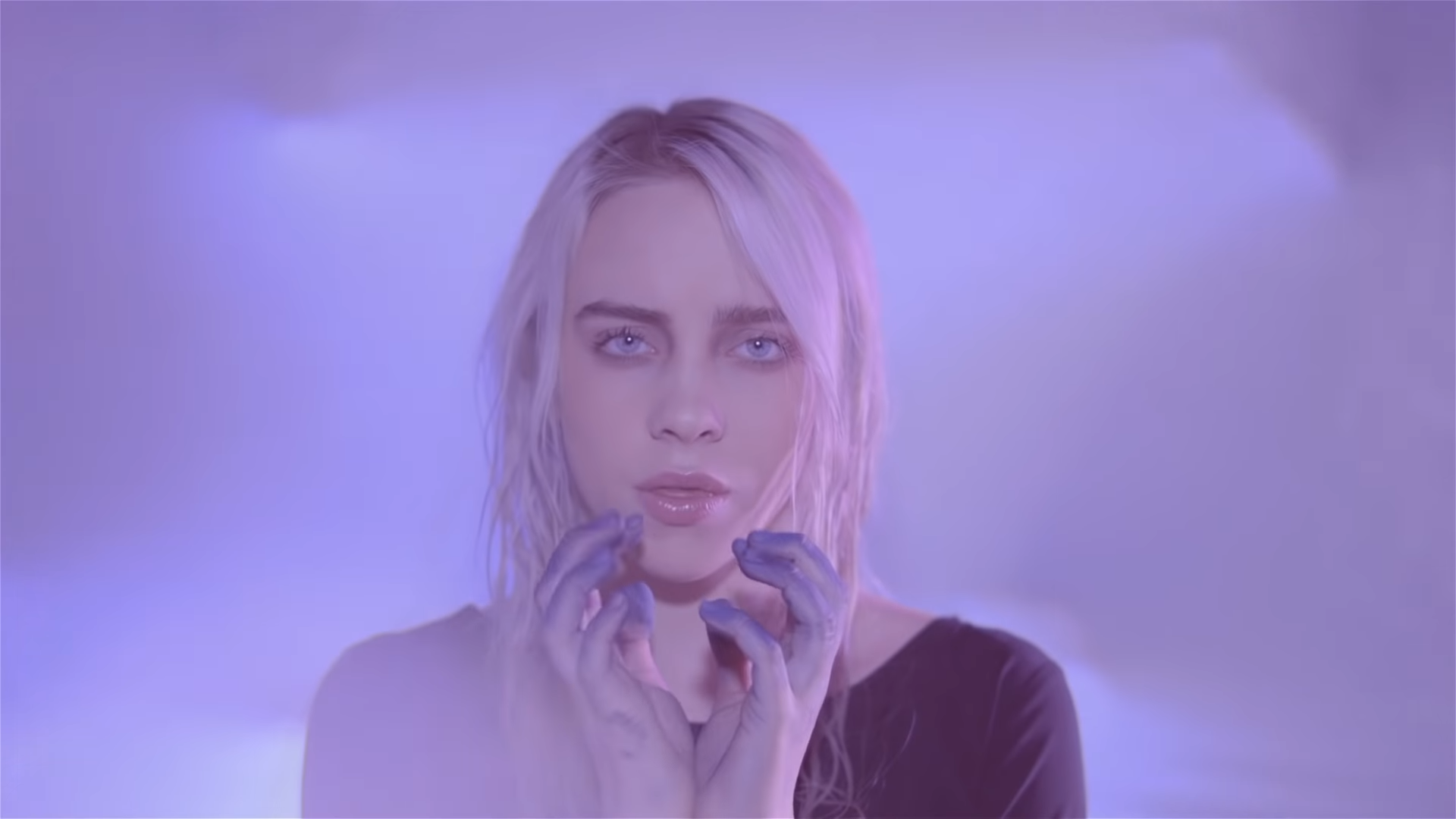 Обложка к треку «Ocean Eyes»