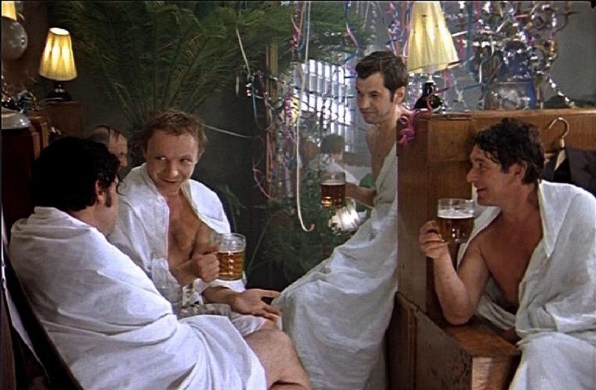 Кадр из фильма «Ирония судьбы, или С лёгким паром!»