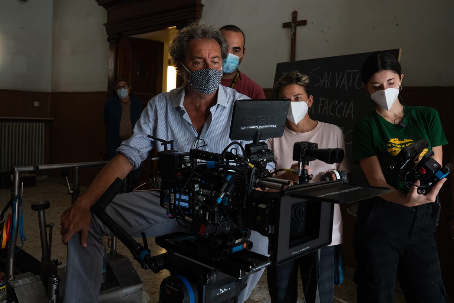 Паоло Соррентино на съемках фильма «Рука Бога»