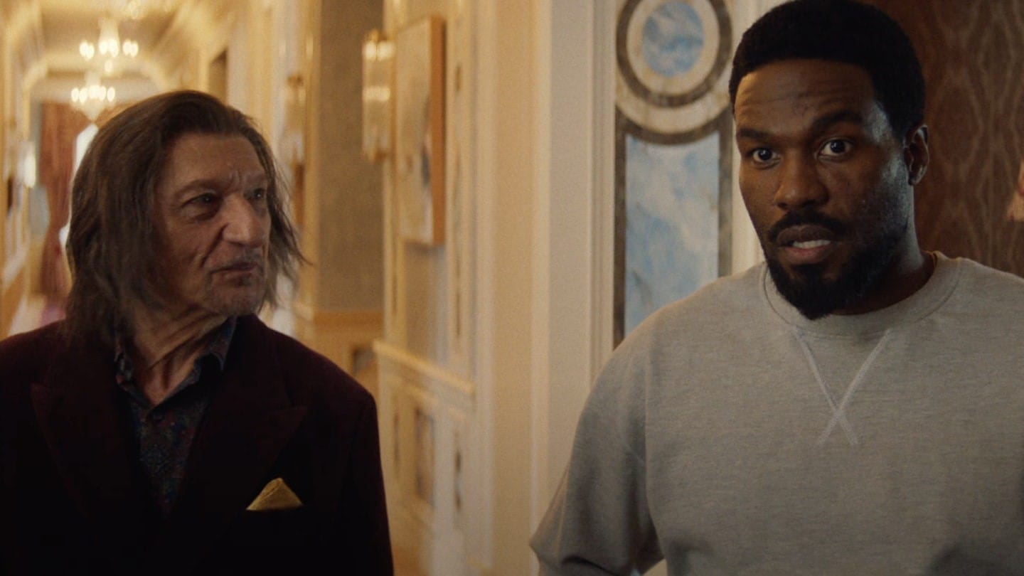 Кадр из сериала «Чудо-человек»