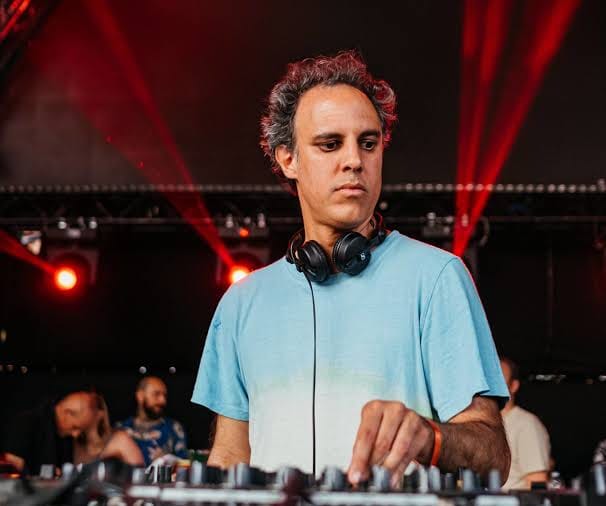 Four Tet