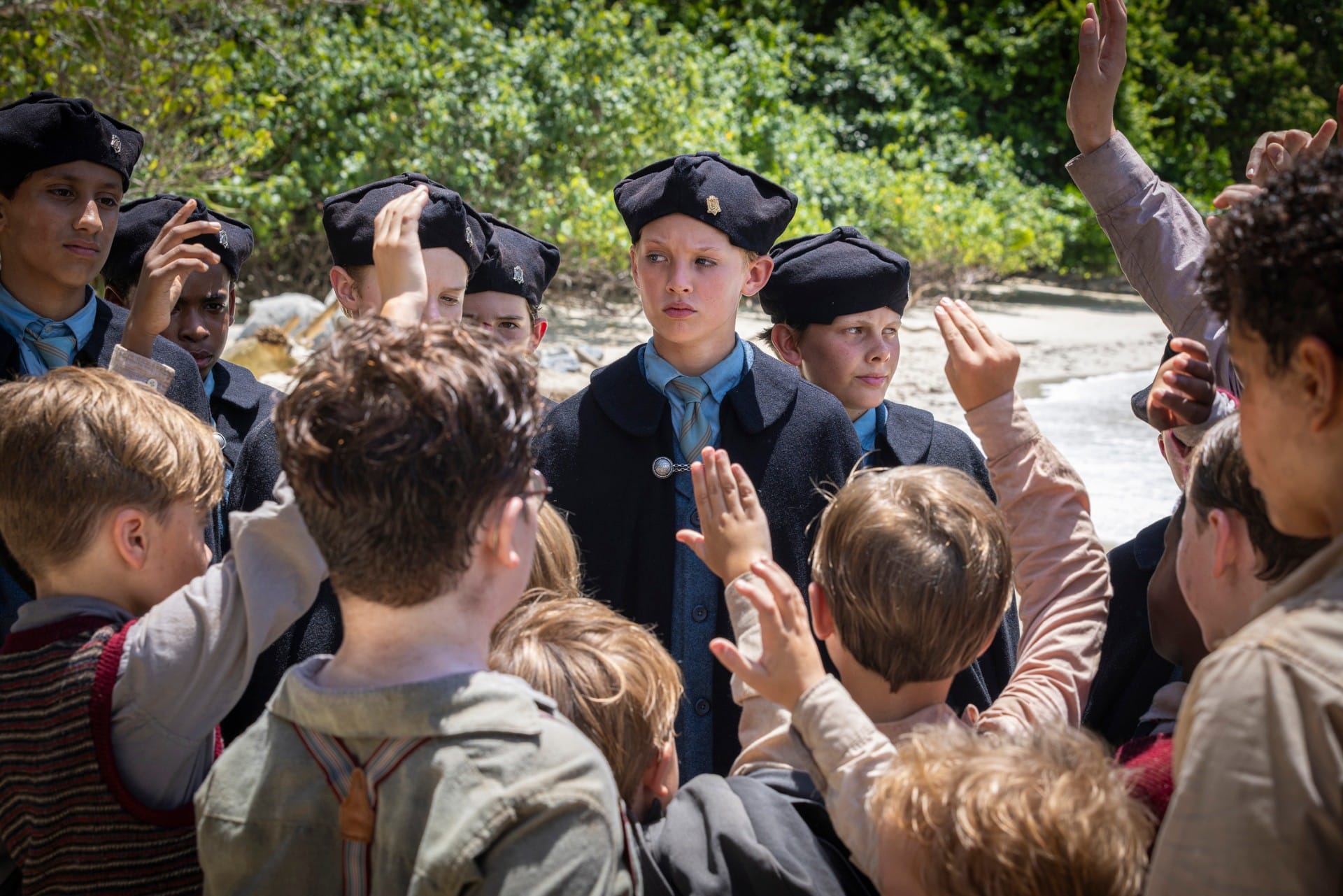 Кадр из сериала «Повелитель мух»