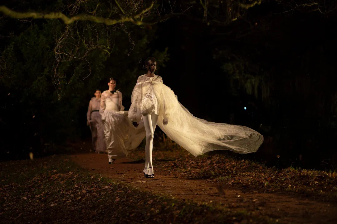 Кадр из фильма «Кутюр»