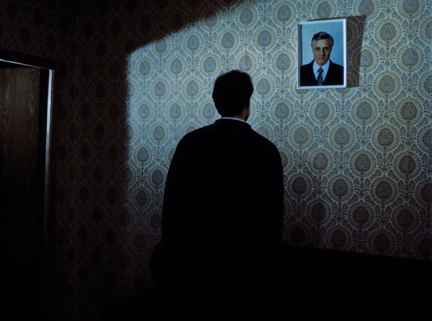 Кадр из фильма «Прикосновение»