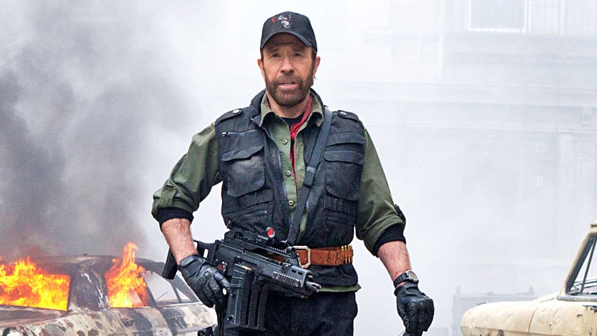 Чак Норрис в фильме «Неудержимые 2»