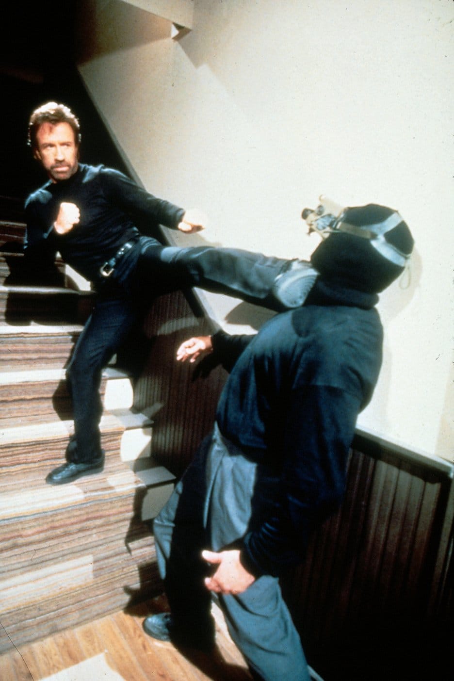 Кадр из сериала «Крутой Уокер»